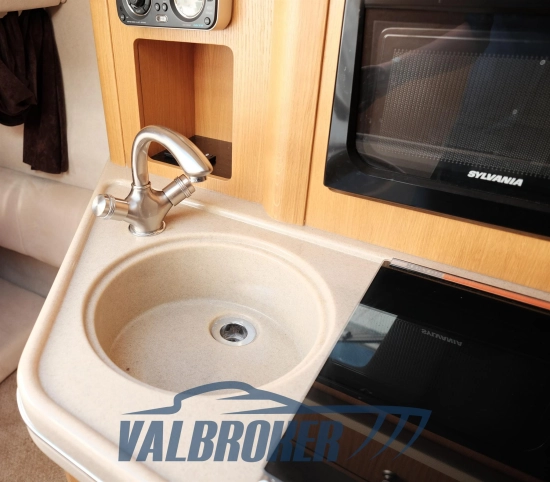 Sea Ray Sundancer 255 DA de segunda mano en venta