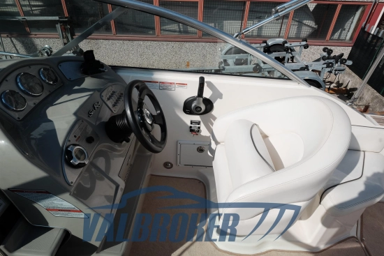 Sea Ray Sundancer 255 DA de segunda mano en venta