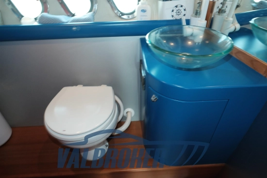 Airon Marine 425 usata in vendita
