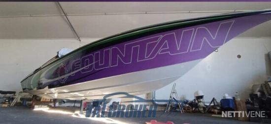 Fountain 38 LIGHTNING de segunda mano en venta