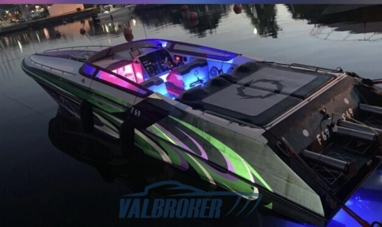 Fountain 38 LIGHTNING de segunda mano en venta