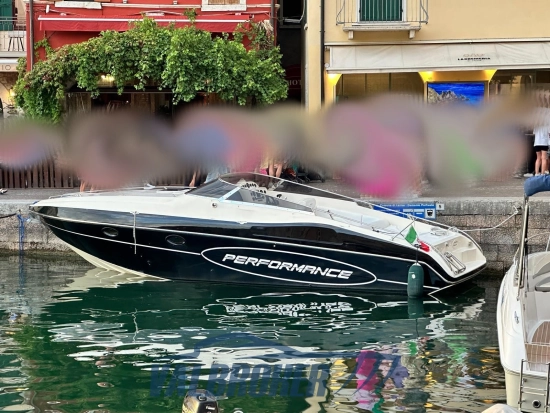Performance Marine 907 Performance usado à venda