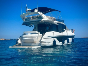 Galeon 460 fly usata in vendita