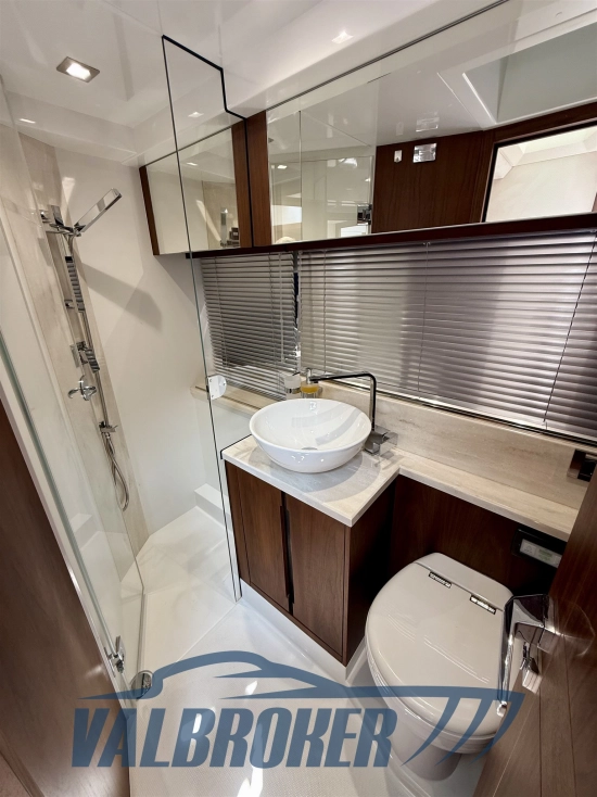 Galeon 460 fly usata in vendita
