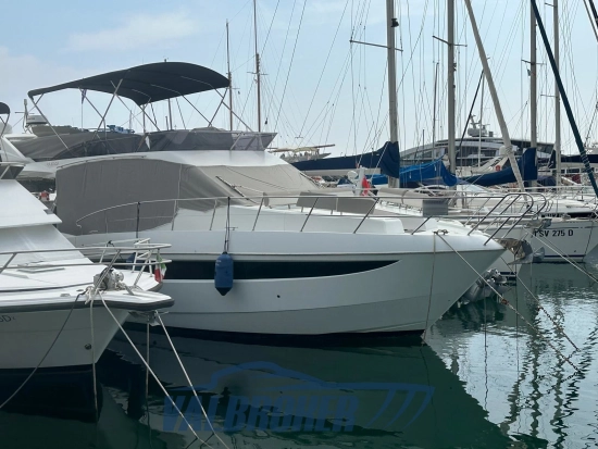 Galeon 460 fly usata in vendita