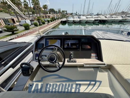 Galeon 460 fly usata in vendita