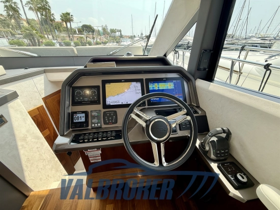 Galeon 460 fly usata in vendita