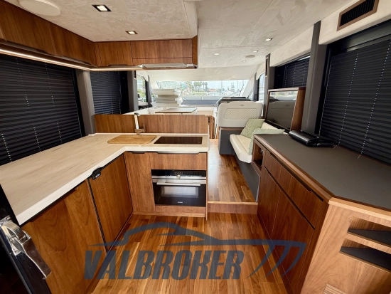 Galeon 460 fly usata in vendita