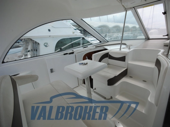 Cruisers Yachts 390 SC usata in vendita