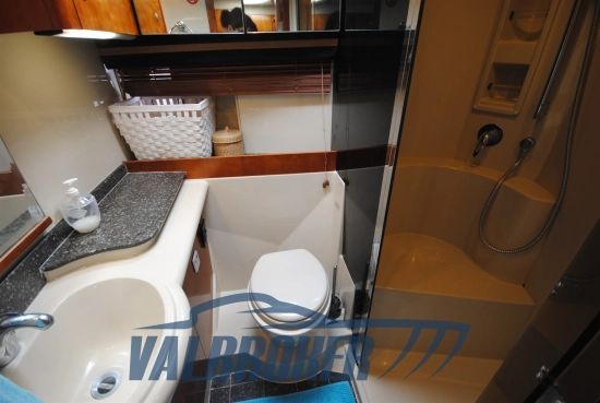 Cruisers Yachts 390 SC usata in vendita