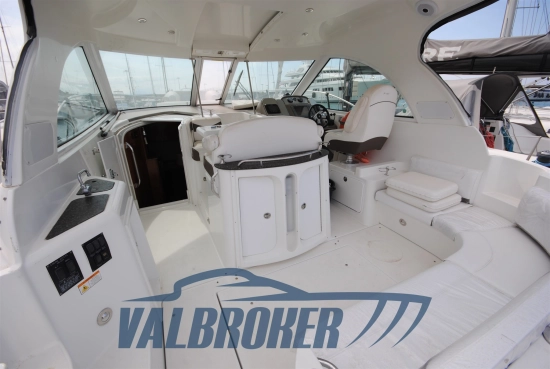 Cruisers Yachts 390 SC usata in vendita