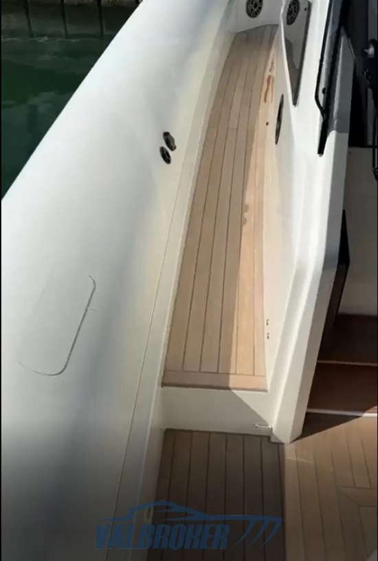 Technohull Alpha 40 de segunda mano en venta