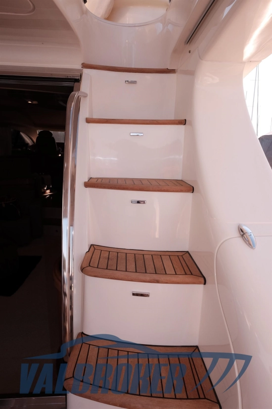 Azimut 68 usata in vendita