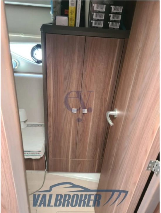 Sealine C330 de segunda mano en venta