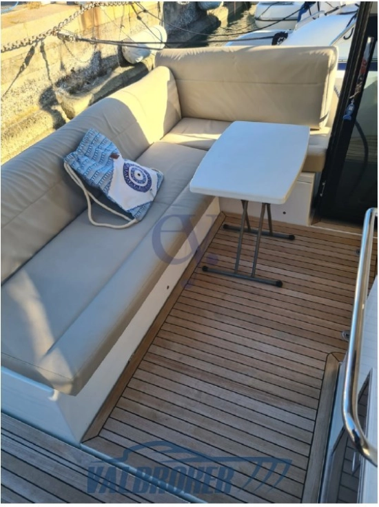 Sealine C330 de segunda mano en venta