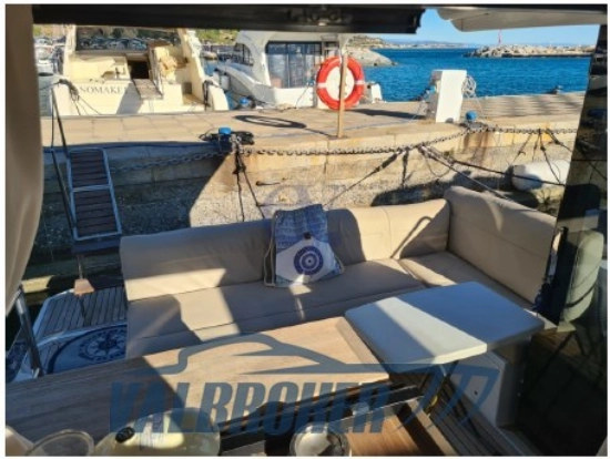 Sealine C330 de segunda mano en venta