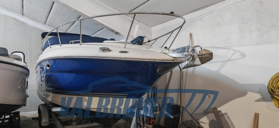 Monterey 250 Cruiser usata in vendita