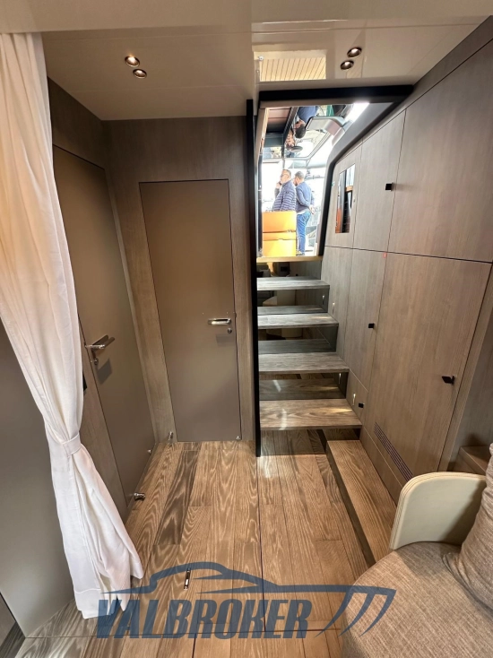 Cranchi A46 Luxury Tender usata in vendita