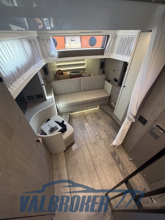 Cranchi A46 Luxury Tender usata in vendita