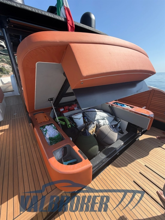 Cranchi A46 Luxury Tender usata in vendita