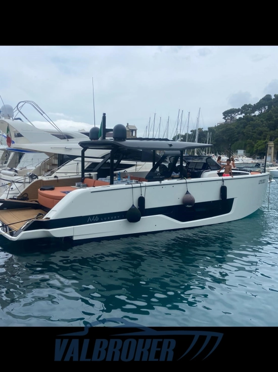 Cranchi A46 Luxury Tender usata in vendita