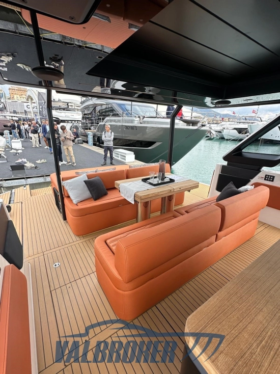 Cranchi A46 Luxury Tender usata in vendita
