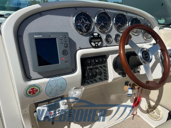 Chris Craft CORSAIR 28 usado à venda