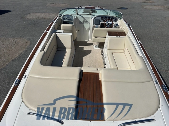 Chris Craft CORSAIR 28 usado à venda