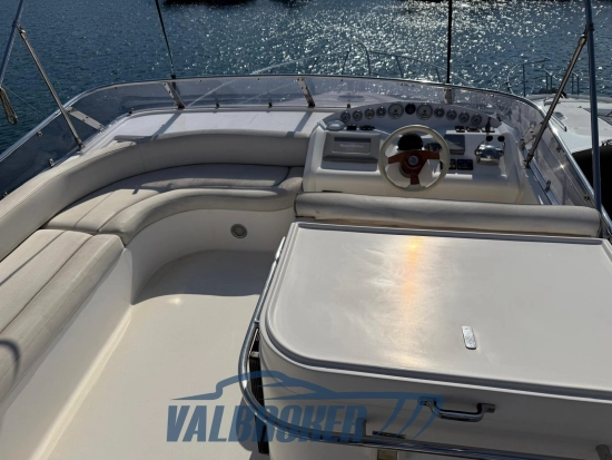 Gulf Craft Majesty Yachts 50 de segunda mano en venta
