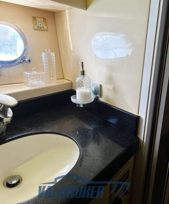 Gulf Craft Majesty Yachts 50 de segunda mano en venta