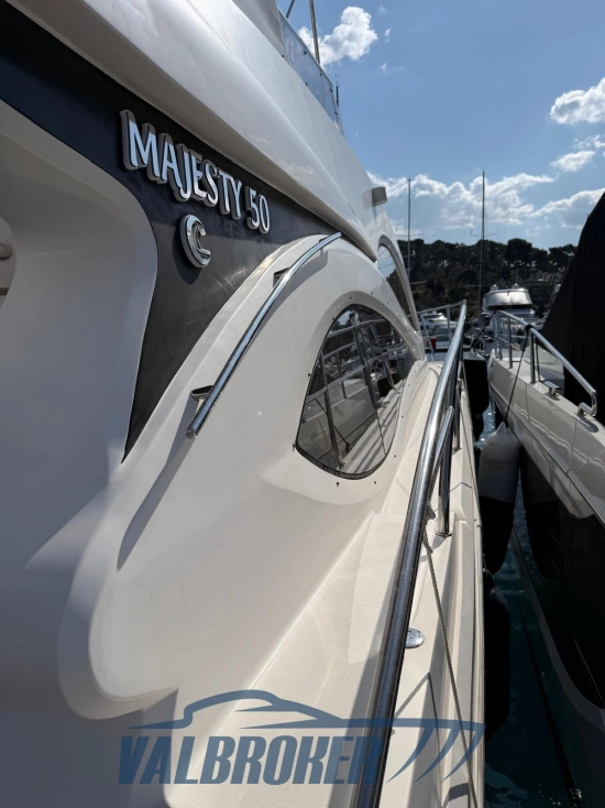 Gulf Craft Majesty Yachts 50 de segunda mano en venta