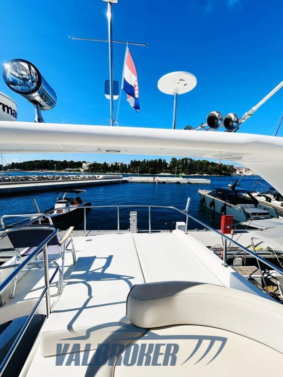 Gulf Craft Majesty Yachts 50 de segunda mano en venta