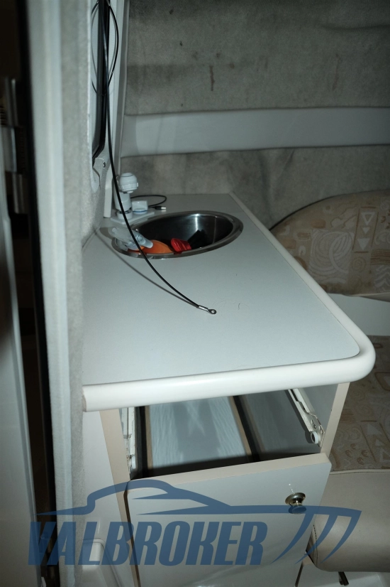 Maxum 2300 SC usado à venda