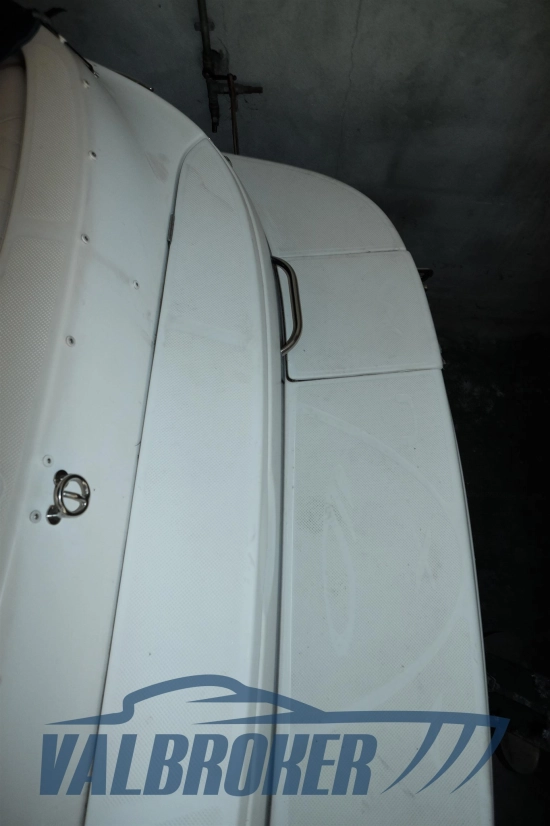 Maxum 2300 SC usado à venda