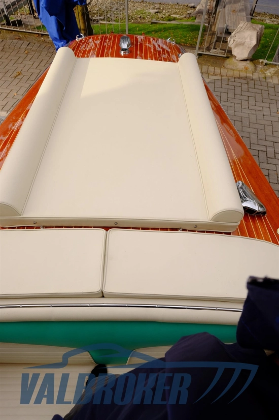 Riva Ariston usado à venda
