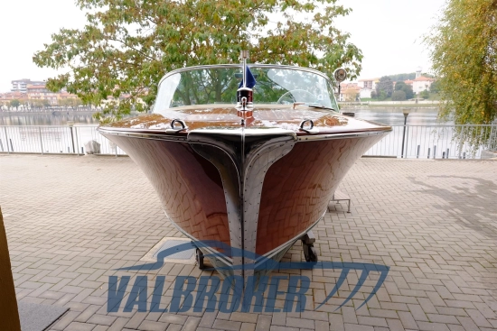 Riva Ariston usado à venda