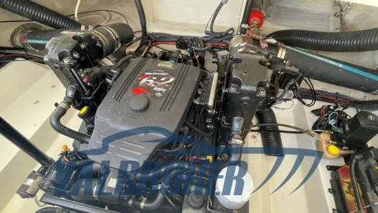 Sea Ray SLX 250 de segunda mano en venta