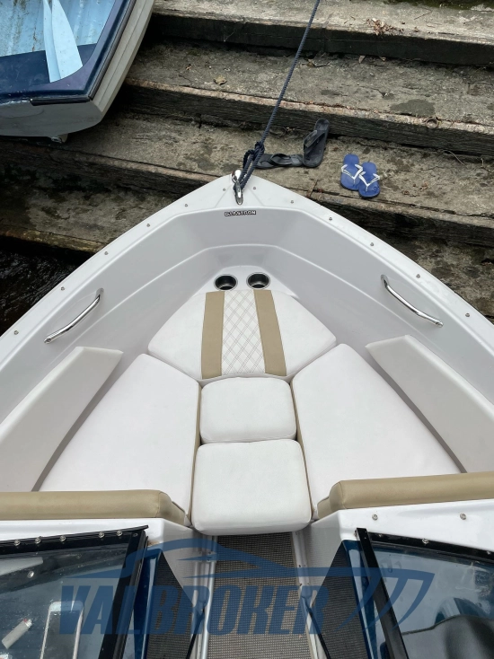 Glastron GT 185 usata in vendita