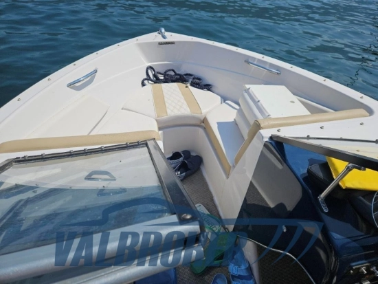 Glastron GT 185 usata in vendita