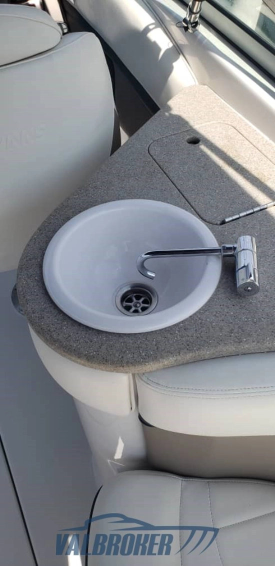 Four Winns 245 SUNDOWNER de segunda mano en venta