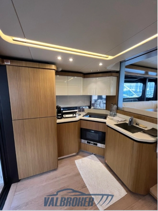 Absolute Navetta 52 usata in vendita