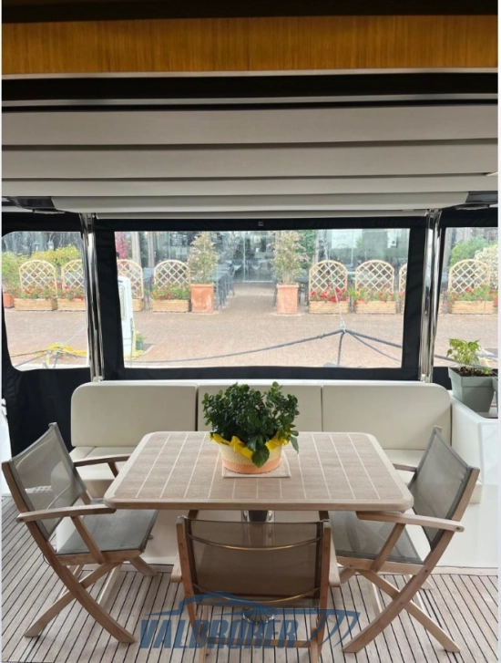 Absolute Navetta 52 usata in vendita