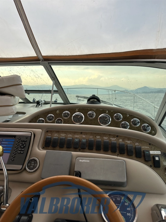 Sea Ray Sundancer 310 de segunda mano en venta