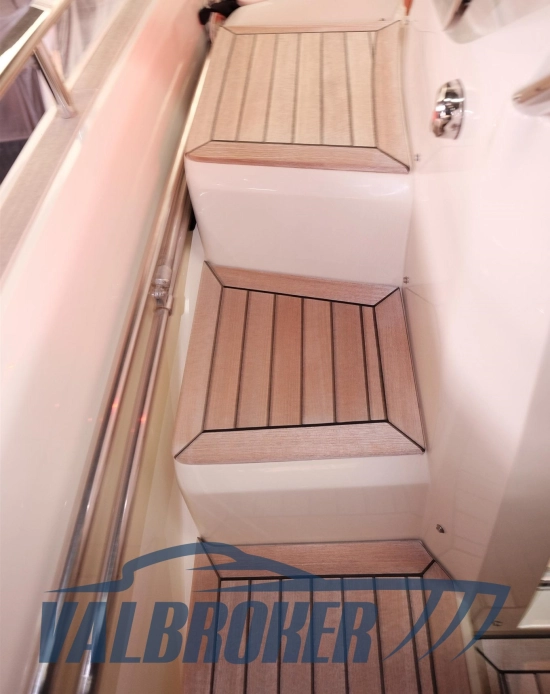 Invictus Yacht GT 280 de segunda mano en venta