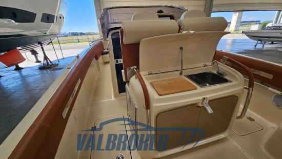 Invictus Yacht SX280 de segunda mano en venta