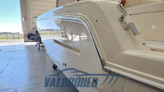 Invictus Yacht SX280 de segunda mano en venta