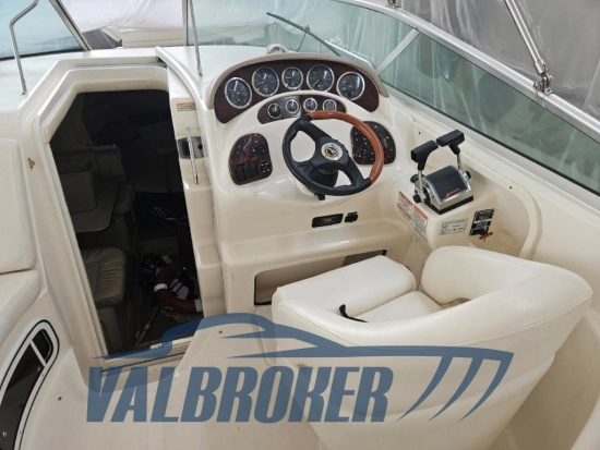Sea Ray Sundancer 315 usado à venda