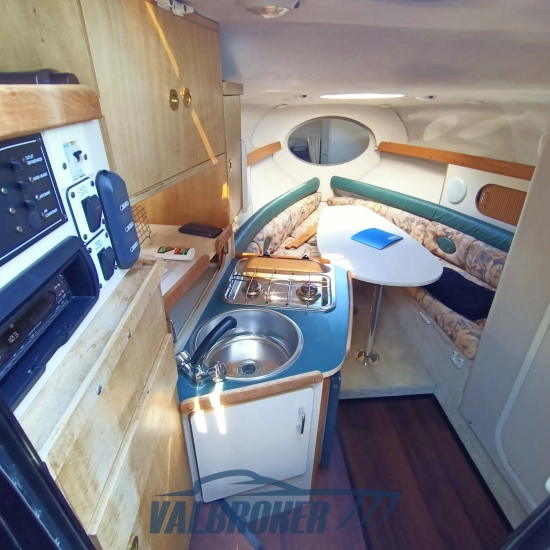 Four Winns Vista 238 de segunda mano en venta