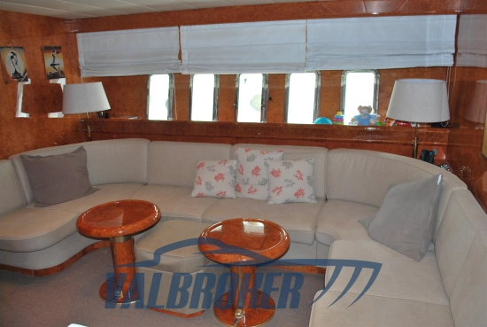 Overmarine Mangusta 72 usado à venda