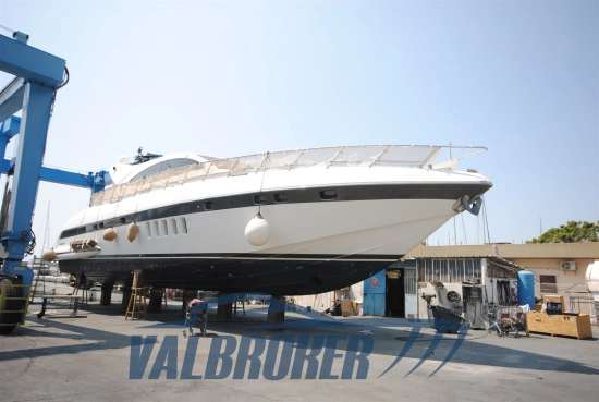 Overmarine Mangusta 72 usado à venda